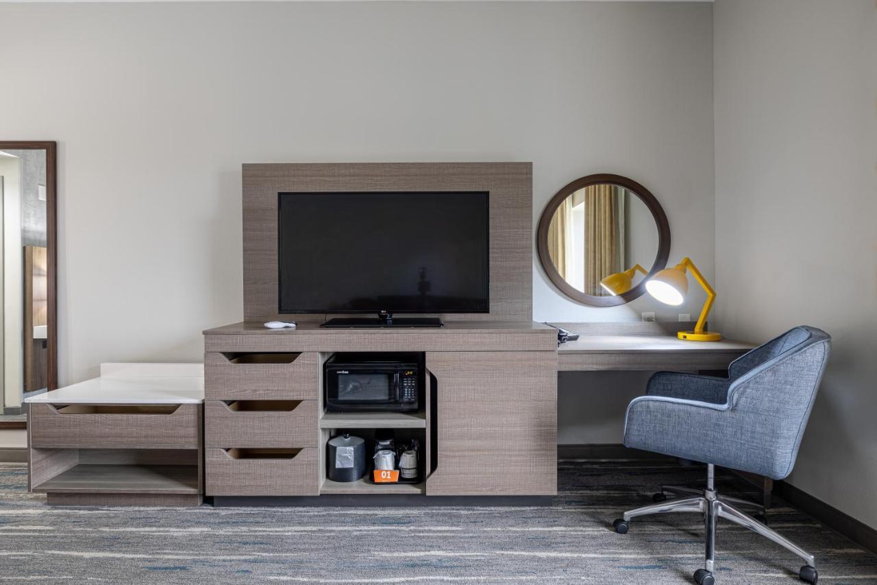 Hampton Inn Knoxville-West At Cedar Bluff Eksteriør billede